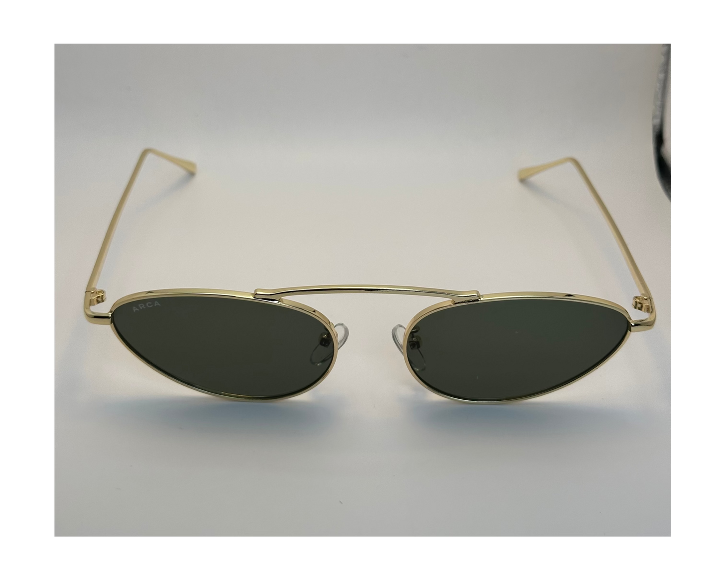 Nova Gold Black