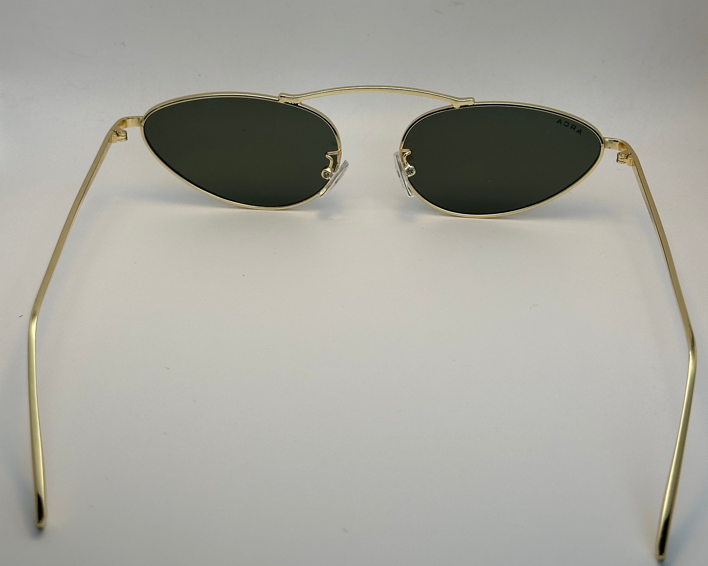 Nova Gold Black