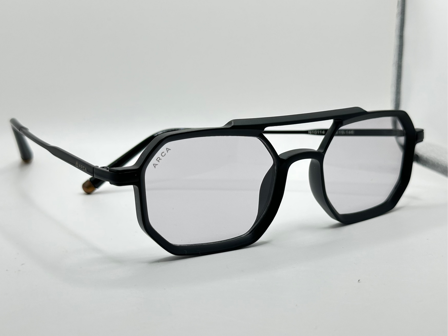 Baru new Gris transparente