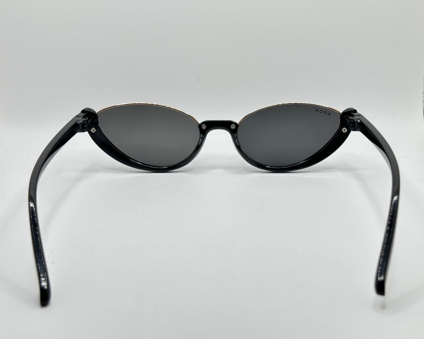 Chic Black