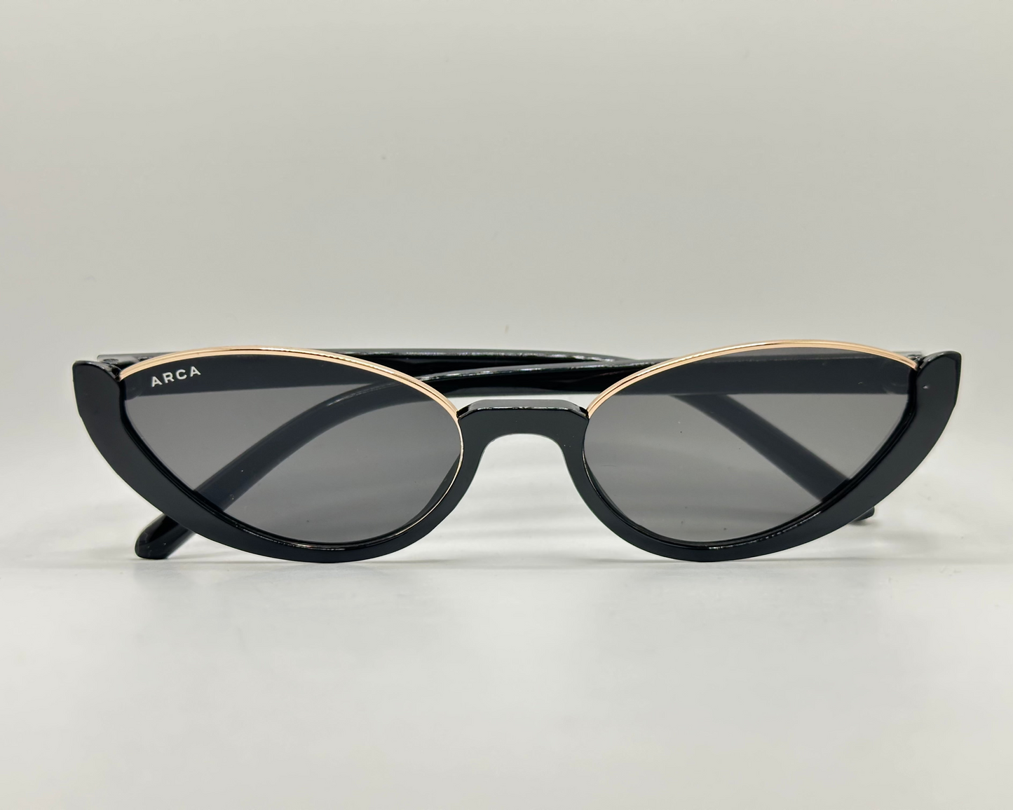 Chic Black